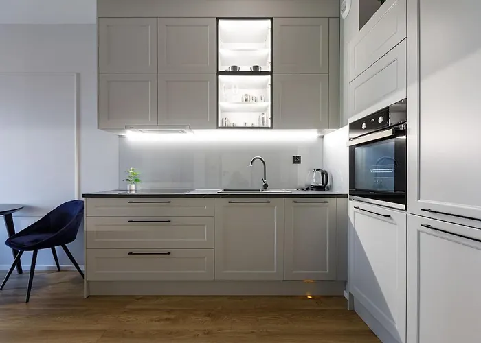 アパート Close-urban Chic - Cozy And Modern Apartment- Jana Pawla