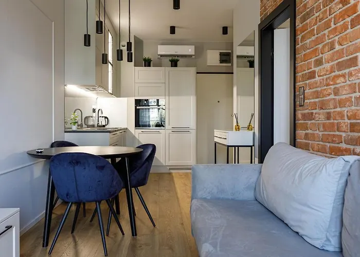 Close-urban Chic - Cozy And Modern Apartment- Jana Pawla *