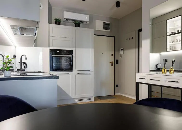 Close-urban Chic - Cozy And Modern Apartment- Jana Pawla شقة *